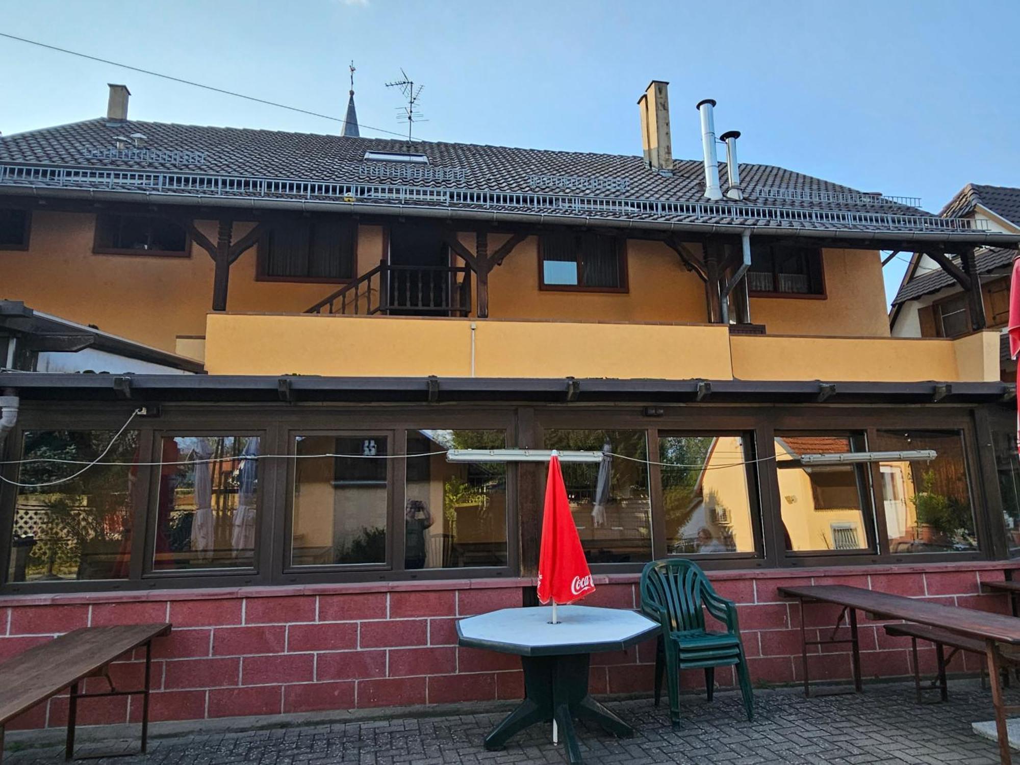 Hotel A La Croix D'Or Sessenheim Buitenkant foto